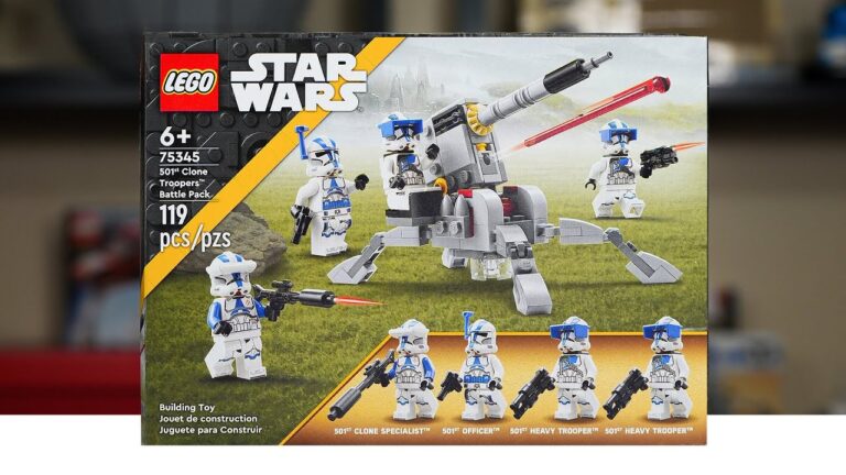 Descubre el increíble LEGO Star Wars 501st Battle Pack: ¡La primera opción de los fanáticos de las guerras estelares!